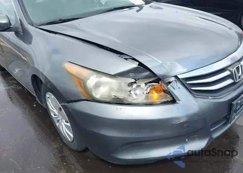 2011 Honda Accord 2.4 Lx из США, поврежденный, VIN 1HGCP2F30BA104489